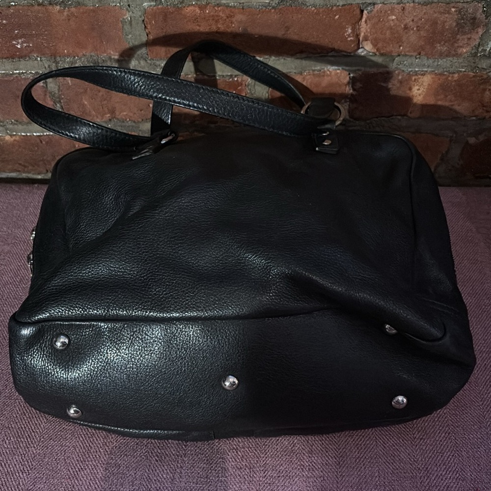 ❤️ Yves Saint Laurent Classy Discontinued Large Leather Black Bag - Picture 6 of 14